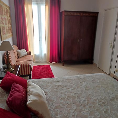 Comfort Beach House Назаре Экстерьер фото
